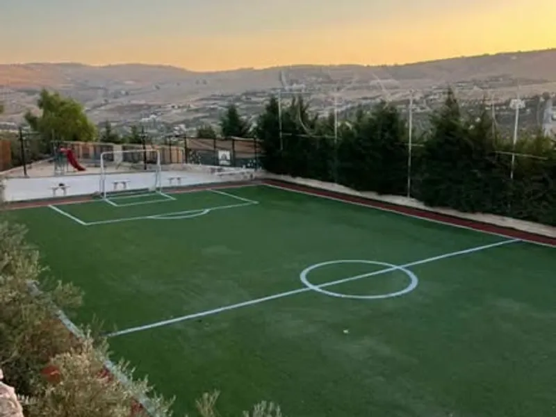 مزرعة للايجار طريق الزرقاء جرش