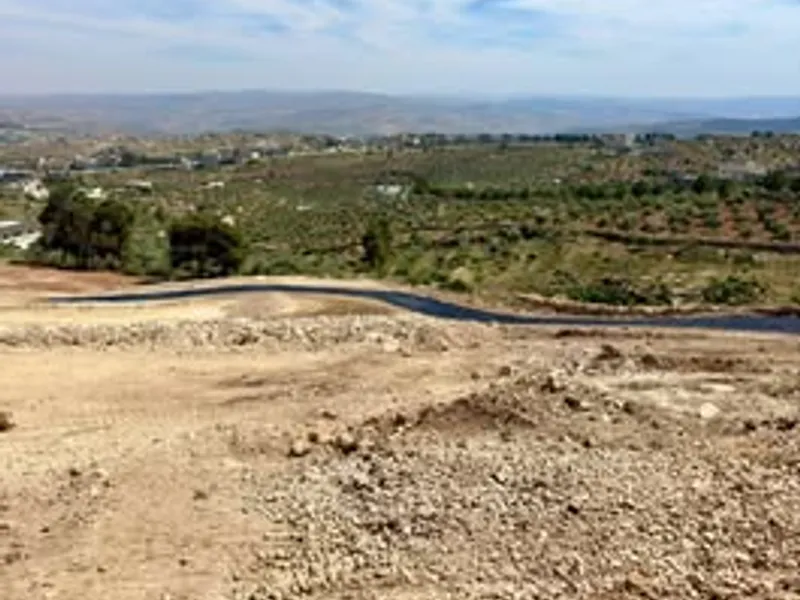 ارض مميزه للبيع في جرش الموقع ميسر ذهبون زقريط