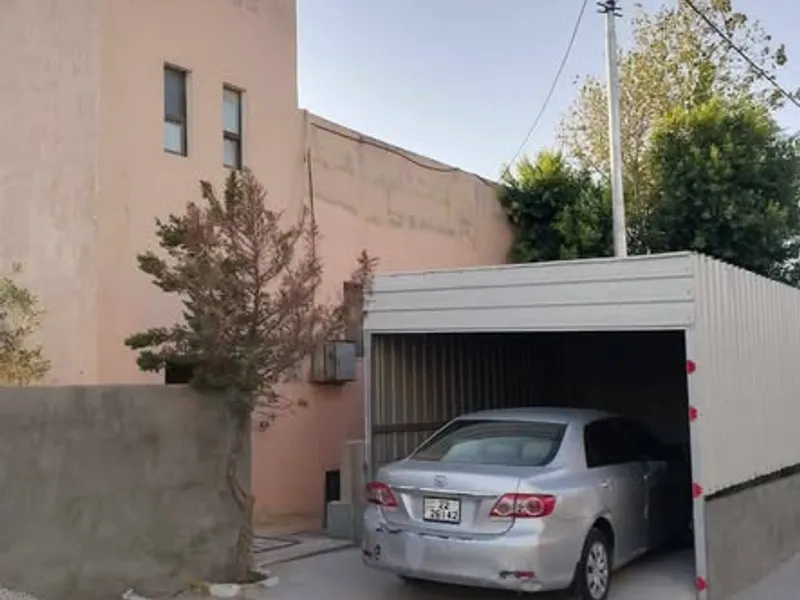 بيت مستقل للبيع - السلط
