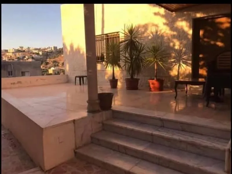 بيت مستقل للبيع في الجبل الأخضر - كاش او اقساط